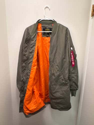 Alpha Industries L2B Long Bomber Jacket Medium Sage Green Streetwear New
