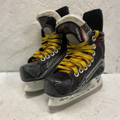 Used Bauer VAPOR X500 Youth Hockey Skate White/Black/Red Youth 10.0 11855-S000196550