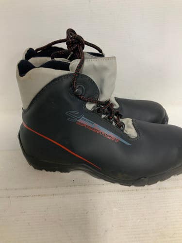 Used Salomon ESCAPE 4 Boys SNS XC Ski Boots Black W 06 / JR 04-04.5 11823-S000036510