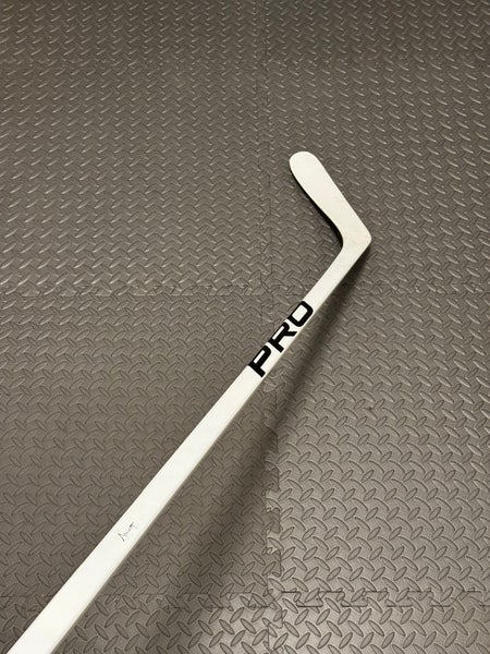 PRO Redline Custom Left Hand Hockey Stick (Laine)Toe Pattern 75 Flex Pro Stock (Used)