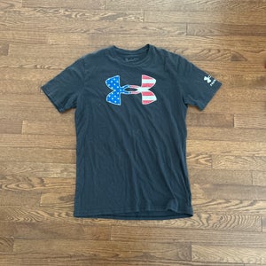 Black Medium Men's Under Armour Shirt (Used)
