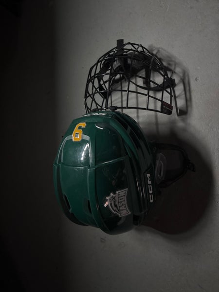 Large CCM Helmet (Used)