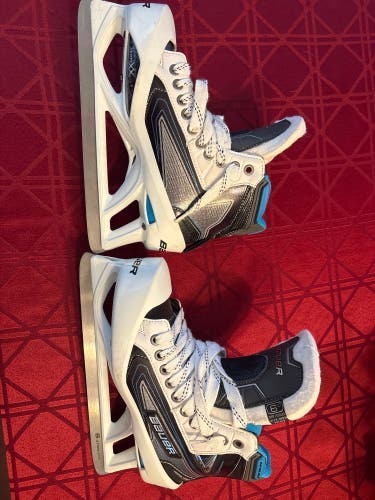 2016 Bauer Reactor 9000 Hockey Goalie Skates Regular Width Size 6 (Used)