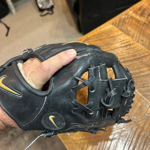 Nike Pro Gold RH Infield Baseball Glove 9" (Used)