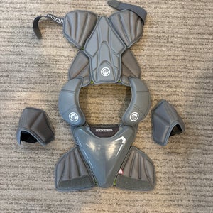 Medium Adult Maverik MX Shoulder Pads (Used)
