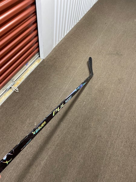 Senior Bauer Pulse Left Hand Hockey Stick P28 77 Flex (New)