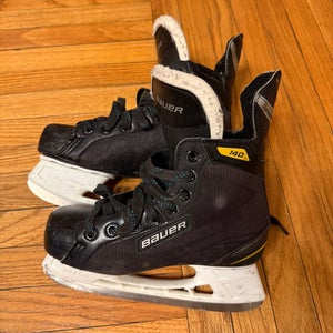 2016 Bauer Supreme S140 Hockey Skates Size 5 (Used)