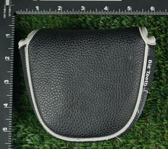 BIG TEETH MALLET PUTTER HEADCOVER, CENTER SHAFT BLACK, GRAY