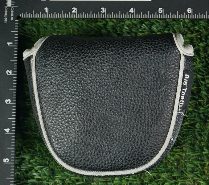 BIG TEETH MALLET PUTTER HEADCOVER, CENTER SHAFT BLACK, GRAY