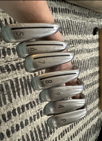 Used TaylorMade SIM2 MAX Iron Set