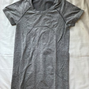 Lululemon Womens Shirt