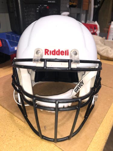 USED RIDDELL SPEED ADULT HELMET - MEDIUM - METALLIC WHITE - REJECT