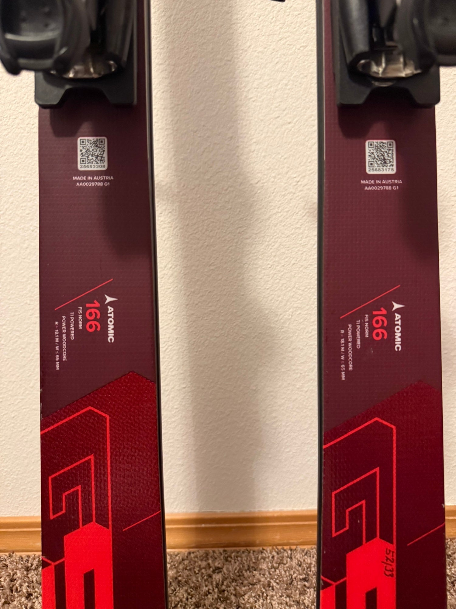 Atomic Redster FIS GS 166 cm Racing Skis With Colt twelve Bindings
