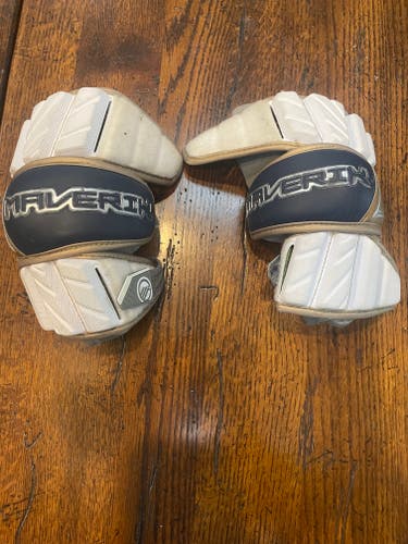Navy Lacrosse Large Adult Maverik Max Arm Pads (Used)