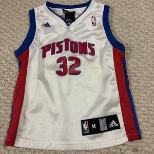 White Medium Kids Unisex Adidas Jersey (Used)