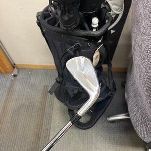 Men's 2024 Mizuno Pro 245 Right Handed Iron Set Stiff Flex (8 Clubs) #4 - #9, PW, GW Steel Shaft (Us