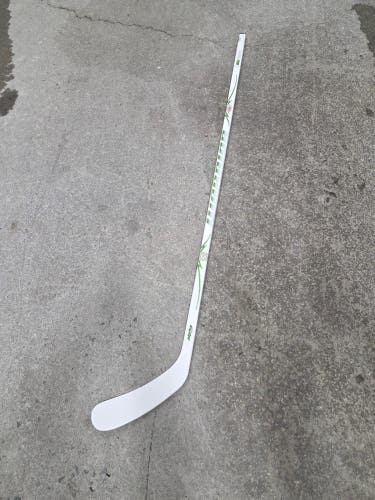 Junior Warrior Alpha Deluxe 20th Anniversary Right Handed Hockey Stick W03 40 flex