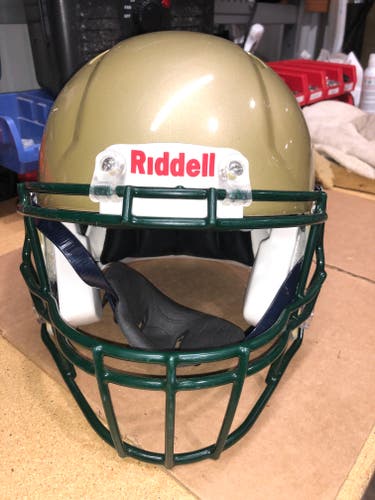 USED RIDDELL ADULT SPEED FOOTBALL HELMET - SMALL - VEGAS GOLD