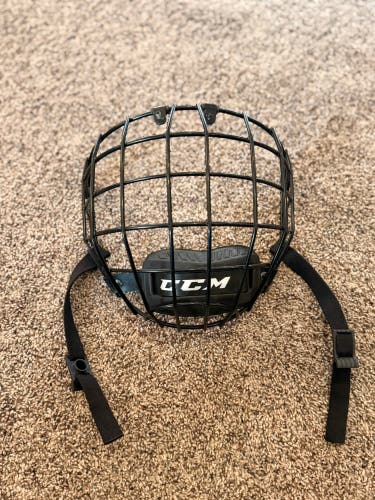 Small CCM Full Cage (Used)