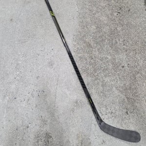 Senior Warrior Alpha LX3 Pro Left Hand Hockey Stick W03 85 Flex
