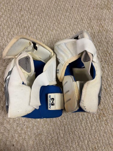 Senior Large Bauer Nexus 8000 Elbow Pads (Used)