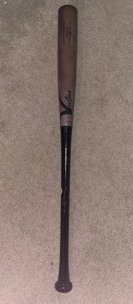 Victus V-Cut Bat (-3) 30 oz 33" (Used)