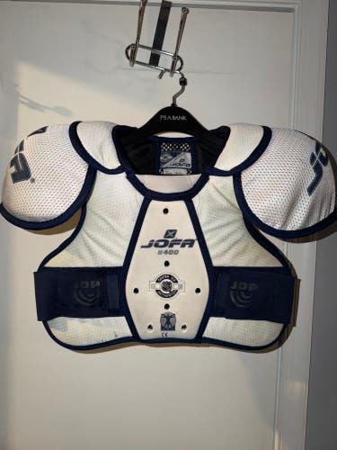 Men's Size 4 Senior Jofa 8400 Shoulder Pads