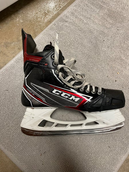 CCM JetSpeed FT2 Hockey Skates Regular Width Pro Stock 8.5 (Used)