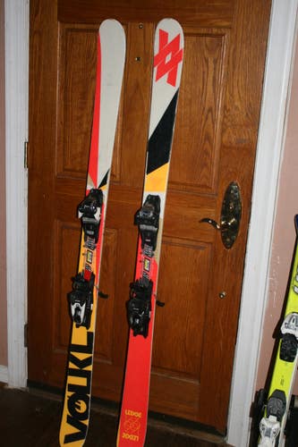 All Mountain 163 cm Volkl Ledge 85 With Marker Adjustable Bindings