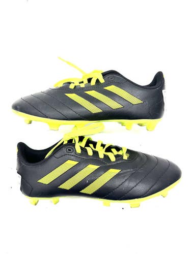 Used Adidas Soccer Cleats Black Junior 04 11860-C000302377