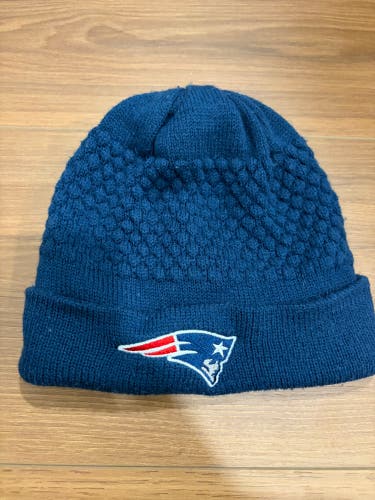 New England Patriots Adult Unisex Large/Extra Large 47 Beanie (Used)