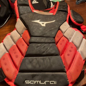Mizuno Samurai Catcher's Chest Protector (Used)