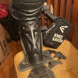 Mizuno Samurai Catcher's Leg Guard (Used)