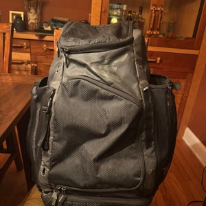 Easton Catcher's Bag (Used)