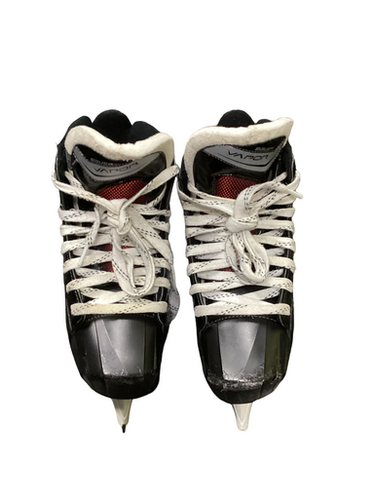 Used Bauer VAPOR X700 Intermediate Goalie Skate Intermediate 5.5 11613-S000173931