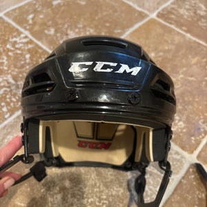 XS CCM Tacks 110 Helmet (Used)