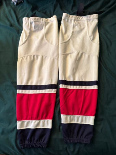 White Intermediate Large Size (28) Premium Socks (Used)