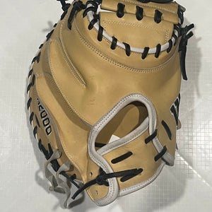 Wilson A2000 RH Catcher's Baseball Glove 33" (New)