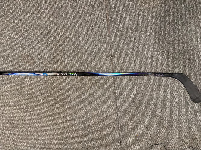 Senior Bauer Vapor FlyLite Right Handed Hockey Stick P92 70 Flex (New)