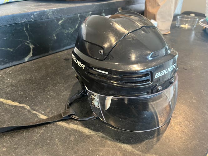 Large Bauer 4500 Helmet (Used)
