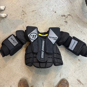 Medium/ large Warrior Ritual XP Goalie Chest Protector (Used)