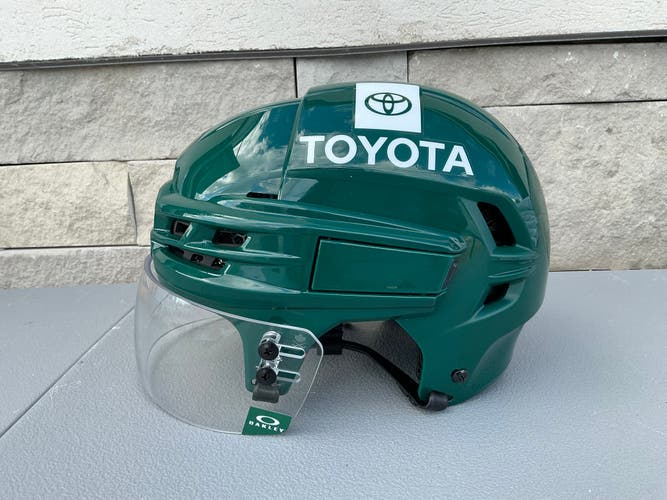 CCM SUPER TACKS X Pro Stock Hockey Helmet Visor Combo Green Medium 5900