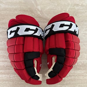 Carolina Hurricanes CCM HG97 Gloves 14" Pro Stock (New)