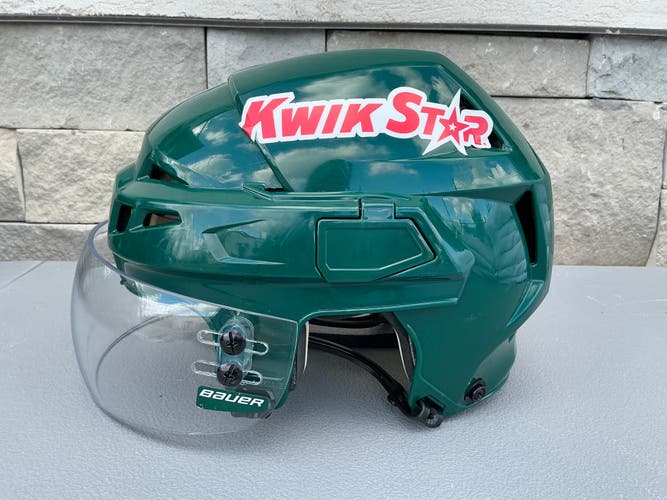 CCM V08 Pro Stock Hockey Helmet Visor Combo Green Small 6322