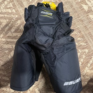 Junior Medium Bauer Supreme 190 Hockey Pants (Used)