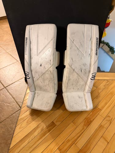 28" Warrior Ritual G6 E+ Goalie Leg Pads (Used)