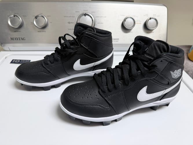 Black Men's Size M 9.5 Air Jordan 1 Molded baseball Cleats (New)