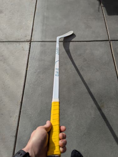 Intermediate Zt Pro Right Handed Hockey Stick P28 55 Flex (Used)