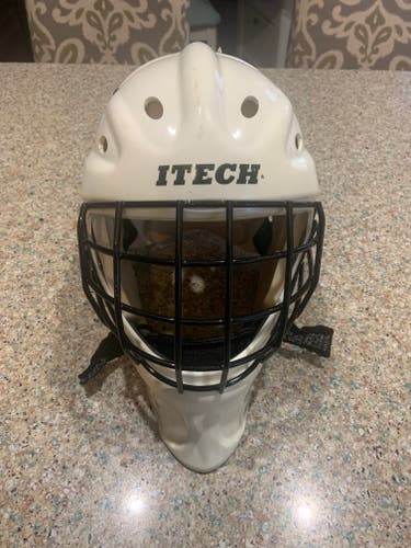 Junior Itech Goalie Mask (Used)