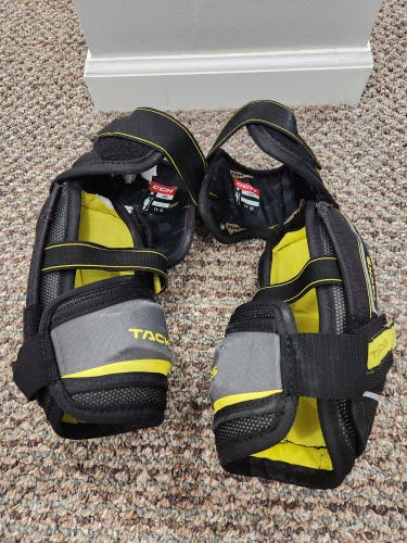 Senior Large CCM Tacks Elbow Pads (Used)
